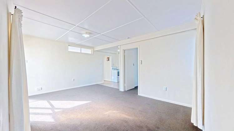 2/33 Puriri Terrace Roslyn_1