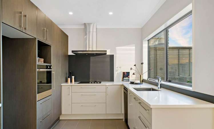 9B Fynes Avenue Stonefields_5
