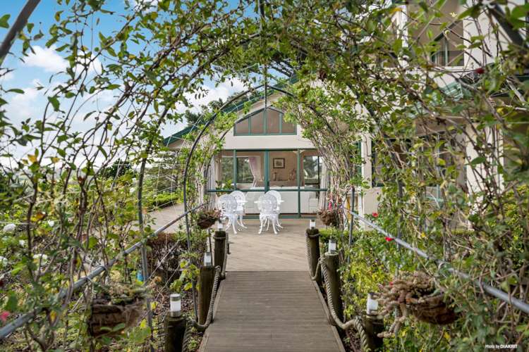 1 Whangaparaoa Road Red Beach_25