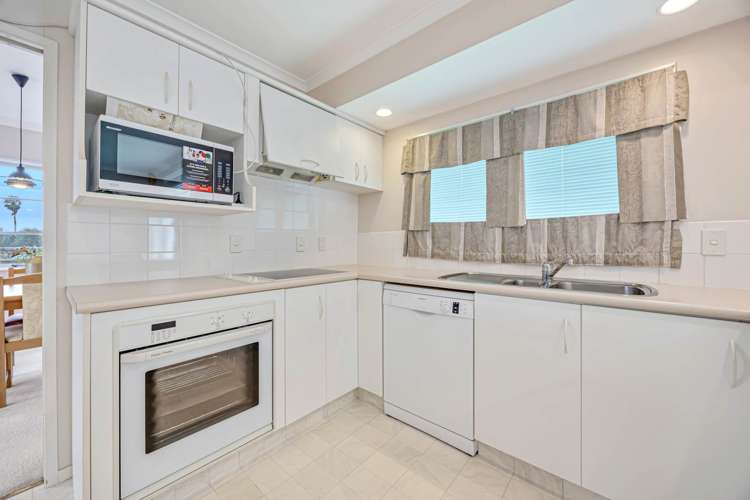 3 Palmcrest Grove Highland Park_9