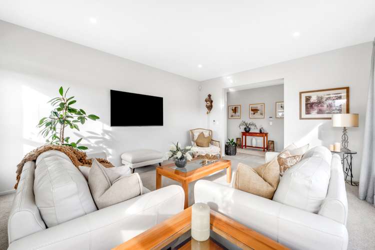 39 Kahawairahi Drive Beachlands_10