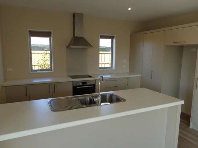 8 Burford Way Rolleston_1