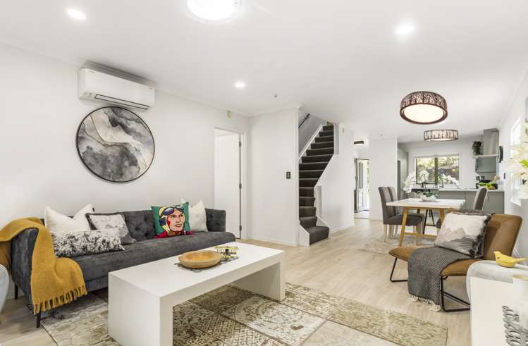 27 Verdale Circle Glen Eden_17