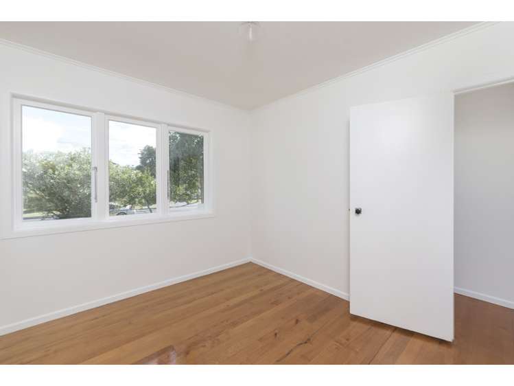 8 Cornwall Street Te Atatu South_8