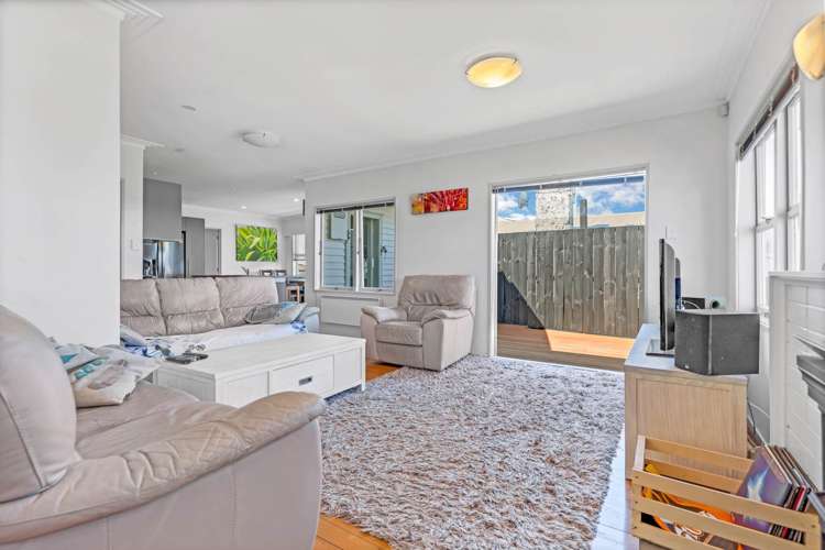 229 Sturges Road Henderson_18