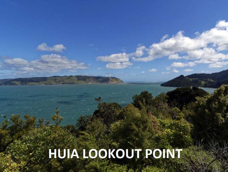 11 Upland Road Huia_17