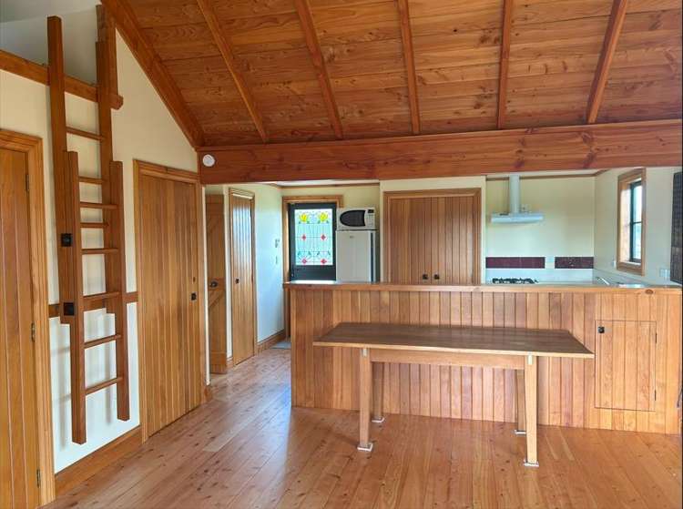 37 Hilton Road Carterton_2