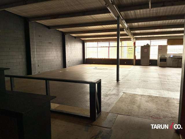 South Auckland Showroom | 272sqm