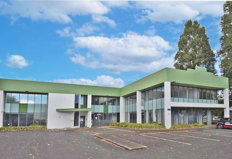 Hugo Johnston Drive Penrose_2