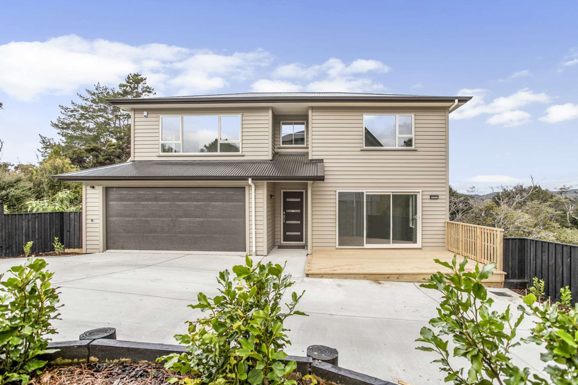 218 Forest Hill Road Waiatarua_0