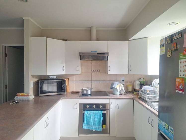 1 Mika Court 10673_5