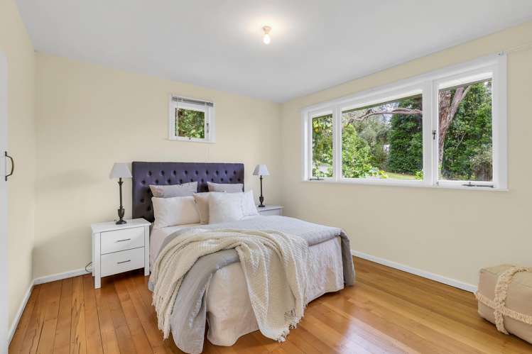 101 Glengarry Road Glen Eden_10