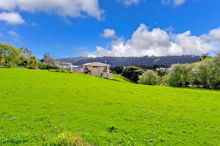 136 Kittiwake Drive Schnapper Rock_6