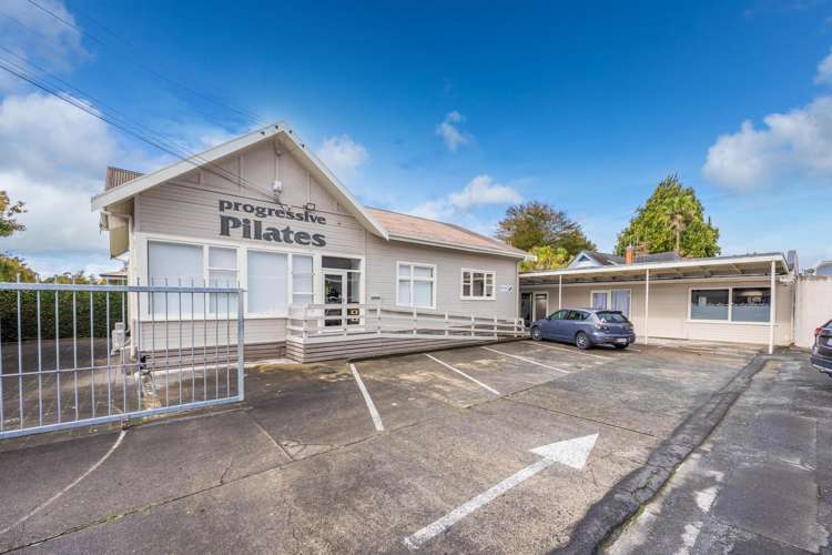 8-10 Myrtle Street Hamilton East_5