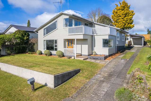 Spacious split-level family living