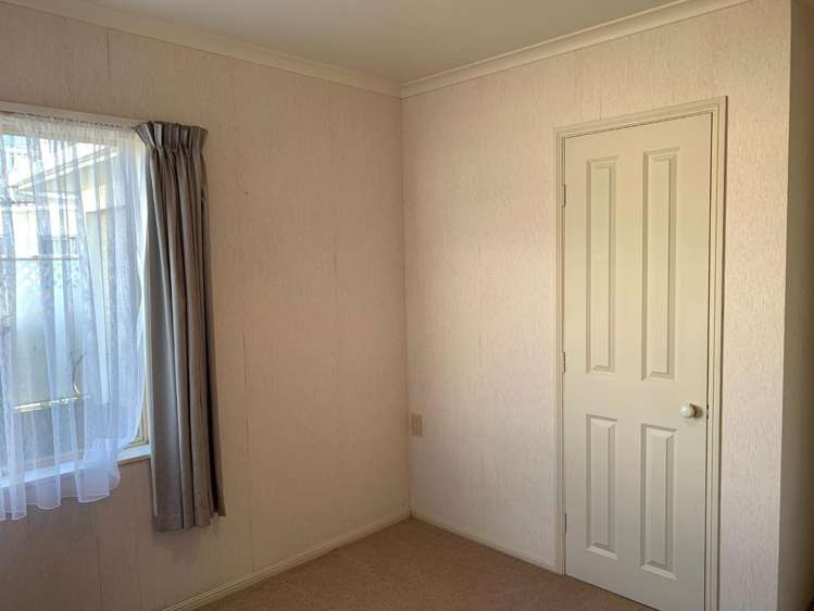 11c Norman Street Brooklands_24