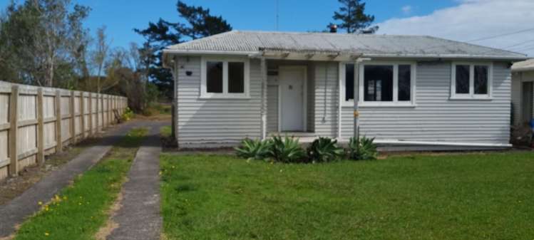 233 Parkhurst Road Parakai_16