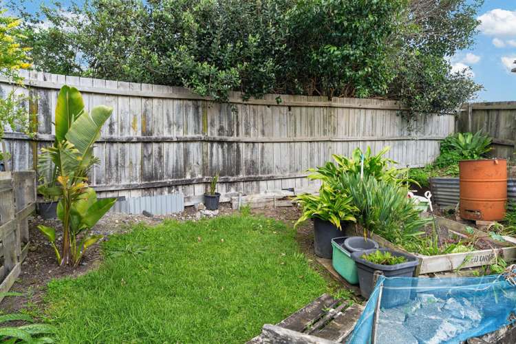 1 Whaka Street Maungaturoto_20