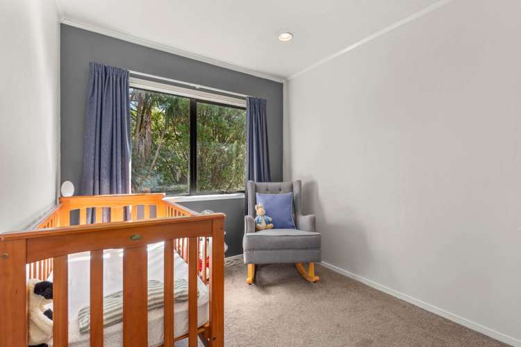 11 Hoylake Place Wattle Downs_17
