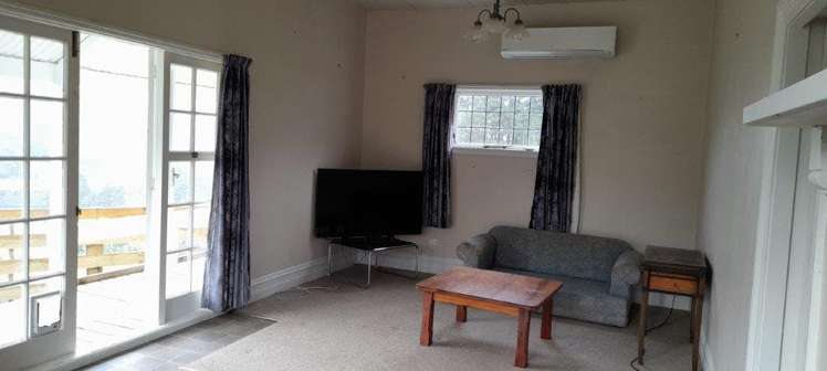 33 Karapoti Road Craigs Flat_8