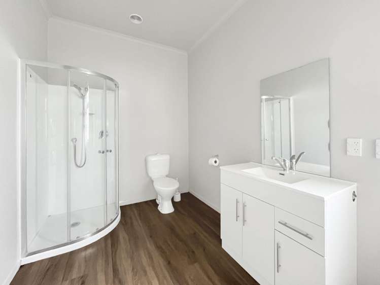 123 Elizabeth St Allenton_7