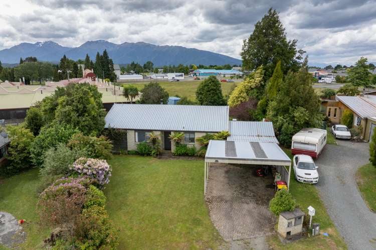 13 Duncan Street Te Anau_23
