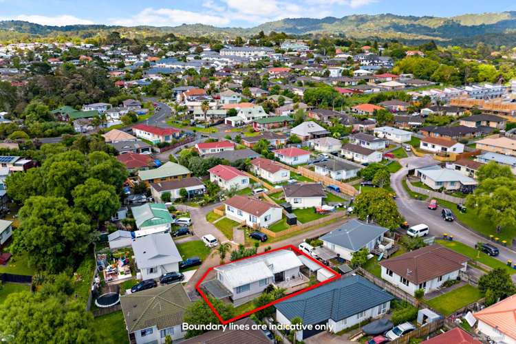 28 Selak Place Glen Eden_21