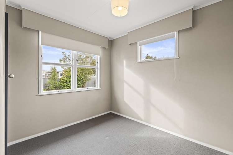 27 Dewe Avenue Feilding_11
