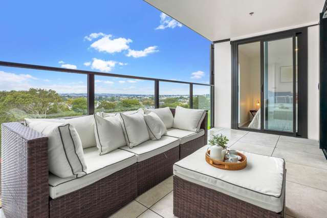 502/12 Barrack Road Mt Wellington_1