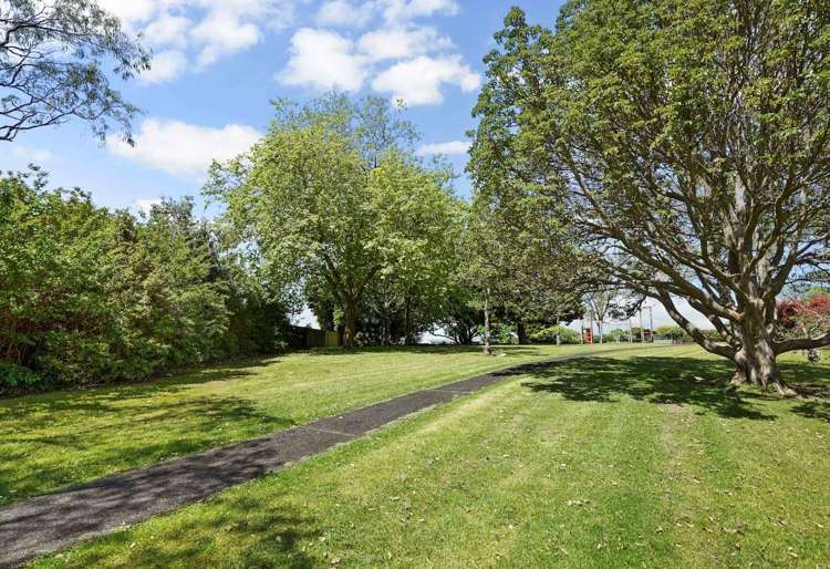 22 McClintock Road Massey_16