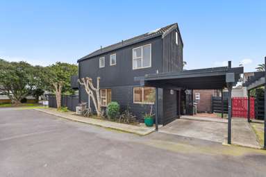 9 Pohutukawa Place_1