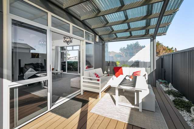 18 Surfers Avenue Waihi Beach_1