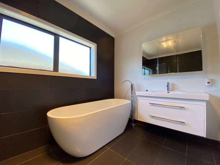 129 Landscape Road Mount Eden_12