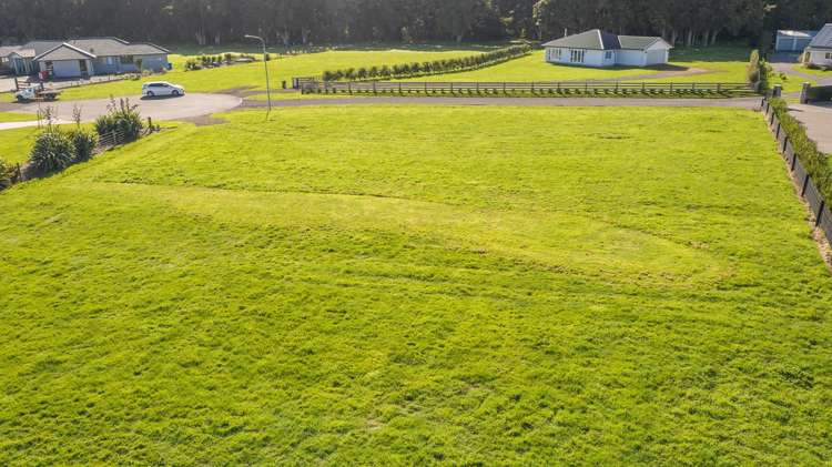 59 Ohau Gravels Way_4