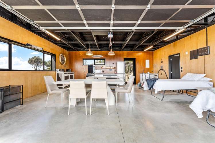 1570 Cove Road Mangawhai_41