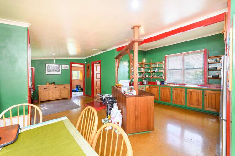 369 Botanical Road West End_10