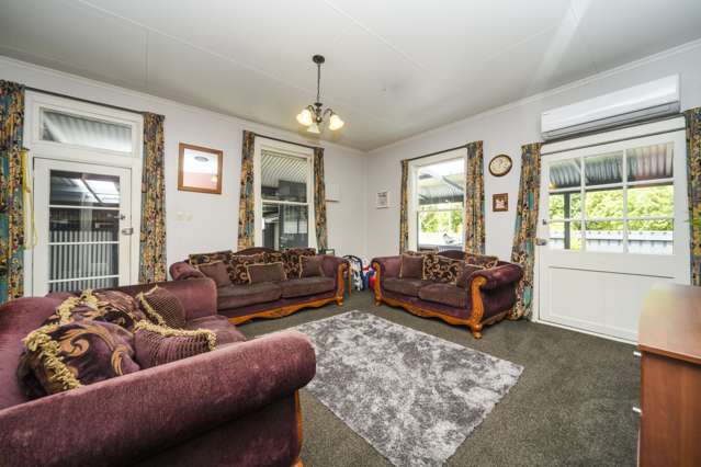 158 South Street Feilding_4