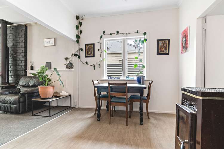 27 Clifton Avenue Carterton_6