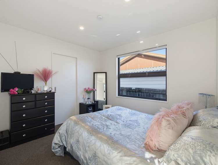 10 Randolph Street Woolston_9