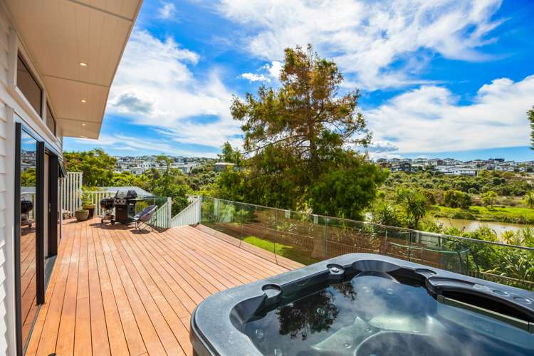 9 Glenvar Road Torbay_11