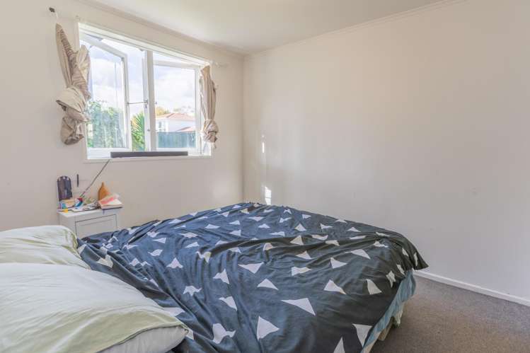 24 Eason Street Victoria_50