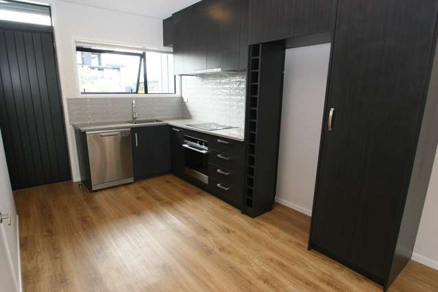 21 Treloar Crescent Hobsonville_2