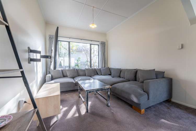 32 Rathmore Street West End_11