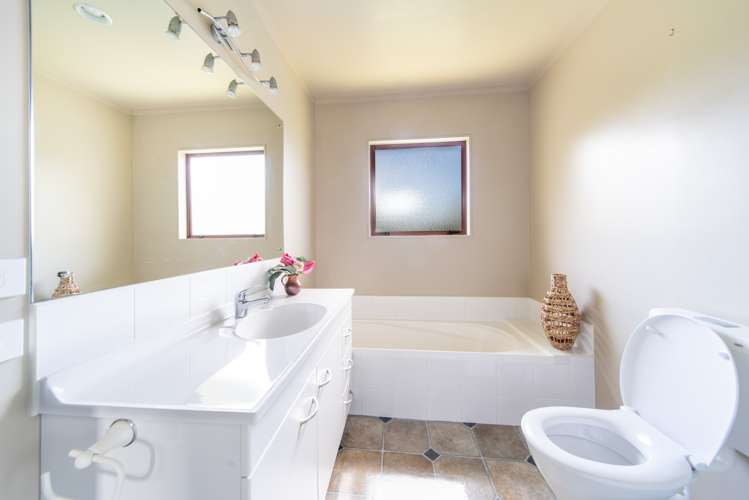 23 Lochiel Place Kamo_9