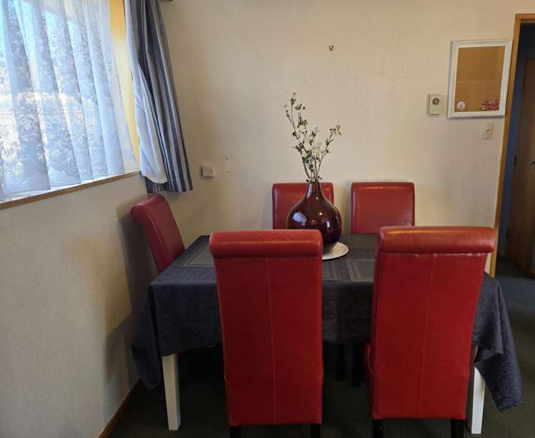 D/35 Essex Street Balclutha_5