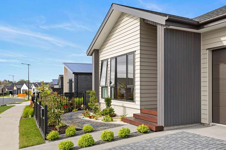 17 Tukutata Crescent Milldale_29