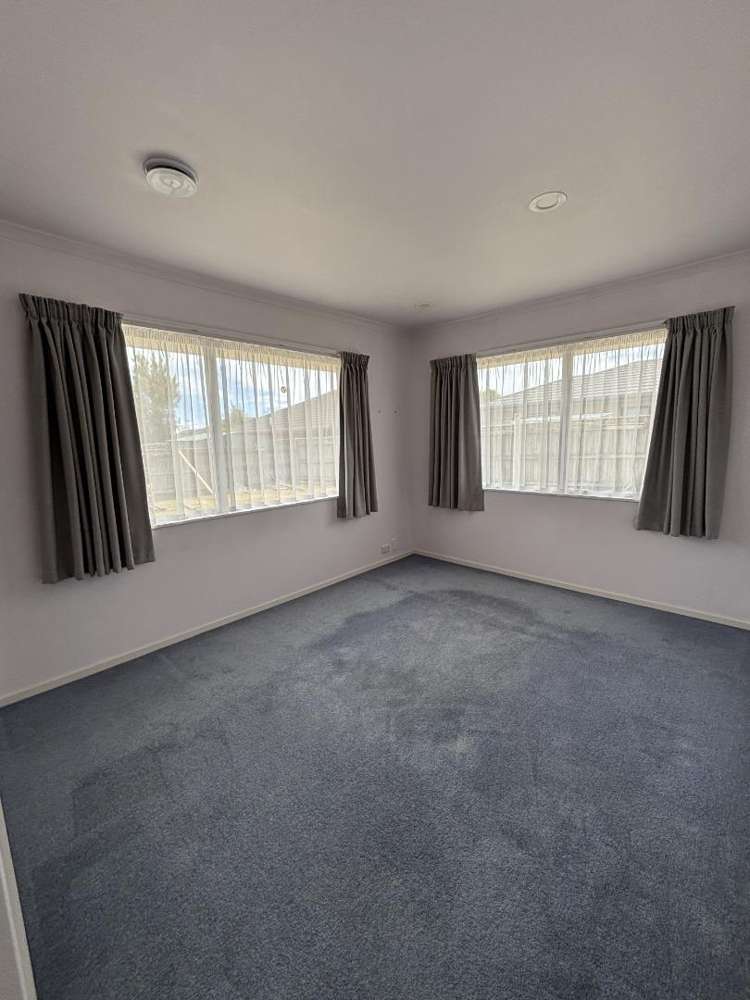 6 Stead Crescent 10816_7