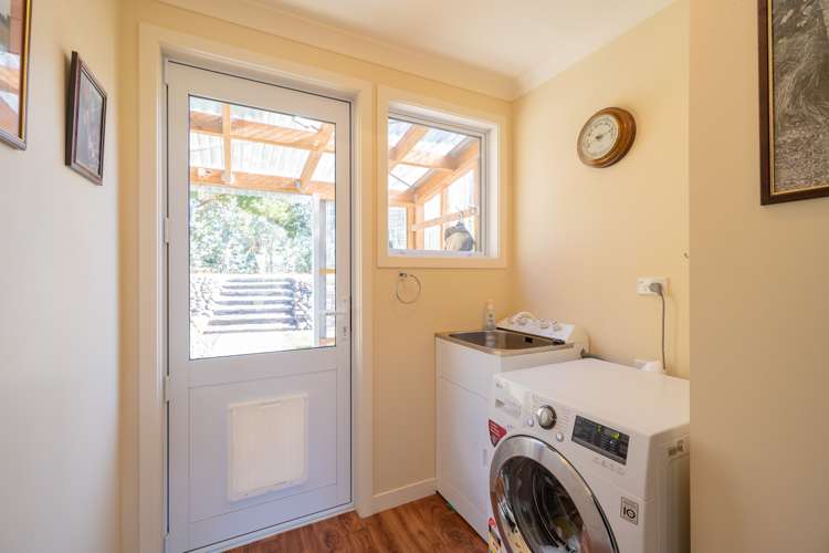 1059 Hillside Manapouri Road Manapouri_12