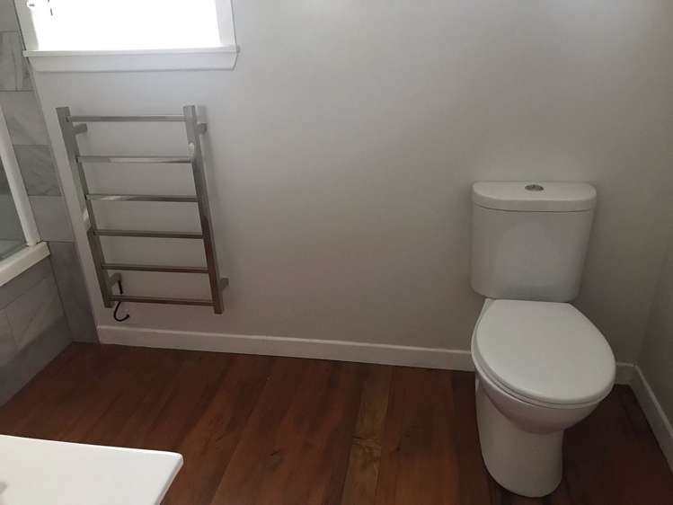 2 Turenne Street Inner Kaiti_8