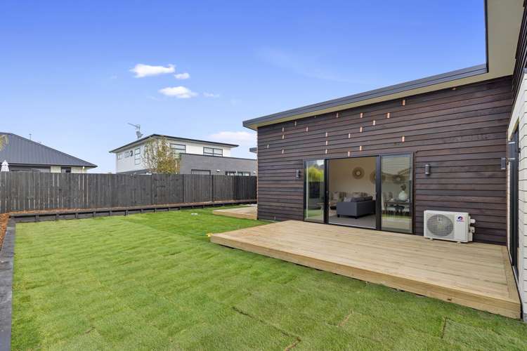 3 Sydney Place Flagstaff_19